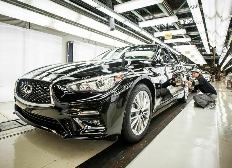 Изображение Обновленный Infiniti Q50 встал на конвейер