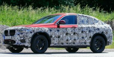 BMW испытывает X4 второго поколения