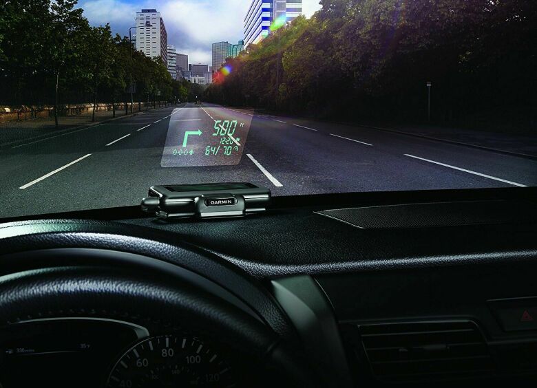 Изображение Как установить проекционный дисплей даже в сильно подержанный автомобиль