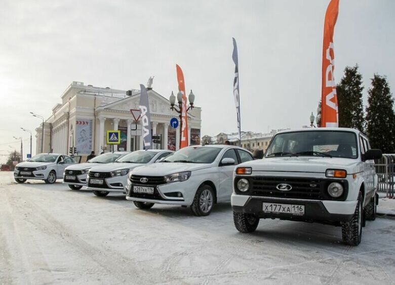 Изображение В России растет спрос на отечественные автомобили
