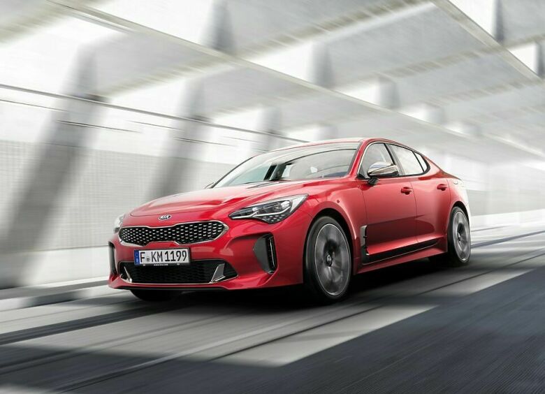 Изображение KIA представила большой спортивный лифтбэк Stinger