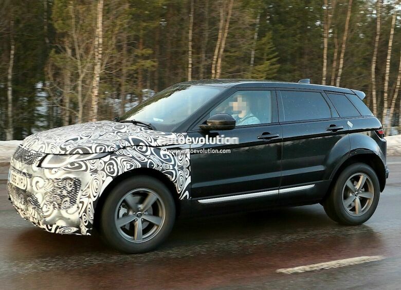 Изображение Range Rover Evoque второго поколения замечен на тестах