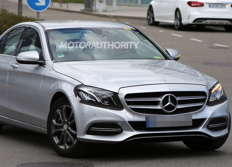 Изображение Опубликованы первые фотографии Mercedes-Benz C-класса 2019