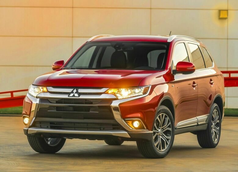 Изображение Mitsubishi в России: клиент скорее жив, чем мертв