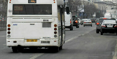 Сколько стоит разрешение для езды по «выделенкам» для обычного водителя