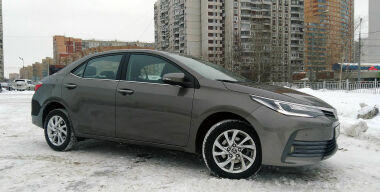 Тест-драйв обновленной Toyota Corolla: честно, надежно, дорого