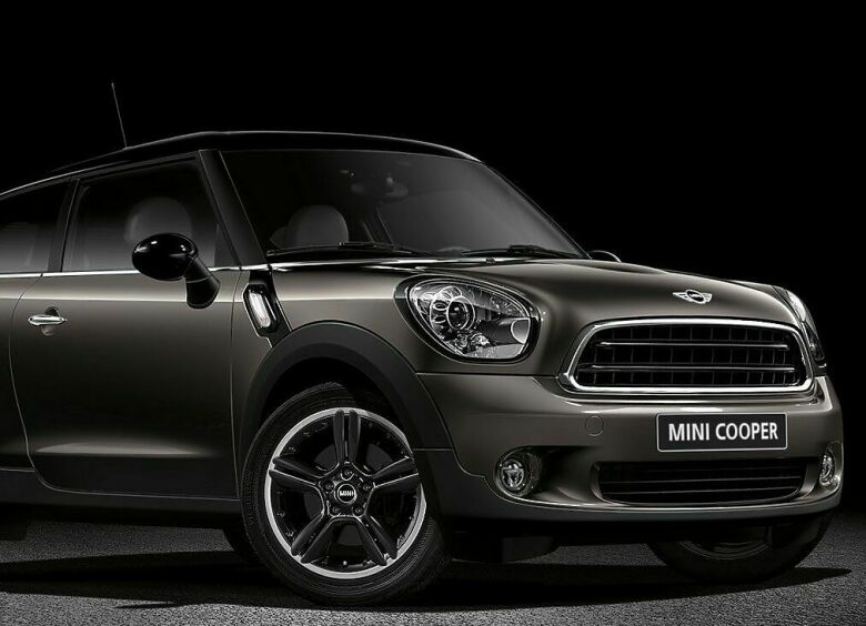 Изображение MINI Paceman заменят пятидверкой