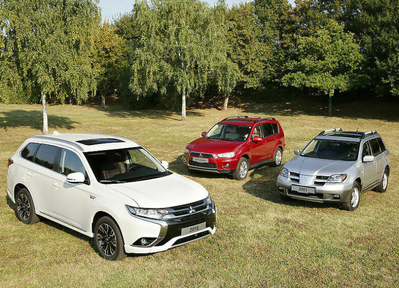 Изображение Mitsubishi Outlander: на земле, в небесах и на море