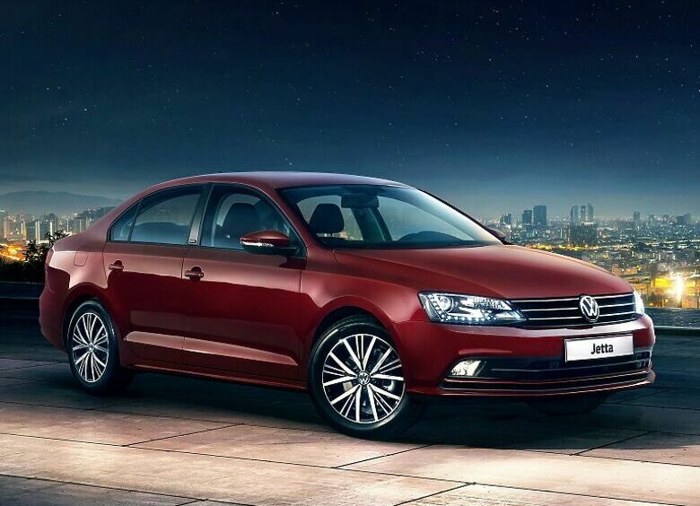 Изображение У Volkswagen Jetta обновились комплектации