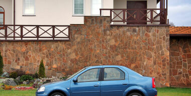 Подержанный Renault Logan: плохо скроен, но крепко сшит