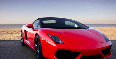 Любовь к авто проявляется в детстве — почему малышам нравятся машины?