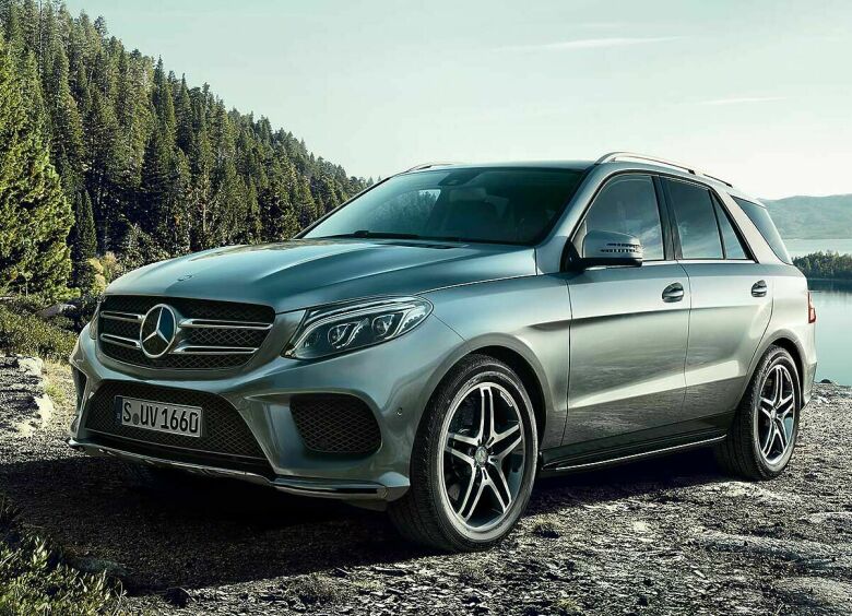 Изображение В России отзываются 32 автомобиля Mercedes-Benz ML
