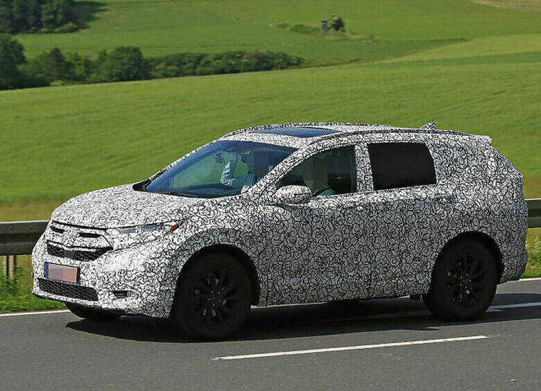 Изображение Новая Honda CR-V замечена в «камуфляже»