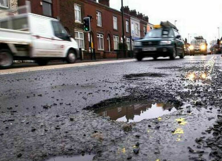 Изображение Британия страдает от ям на дорогах, как и Россия