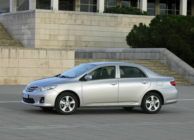 Изображение Стоит ли покупать подержанную Toyota Corolla десятого поколения