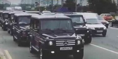 ФСБ разобралась с участниками заезда выпускников на Gelandewagen
