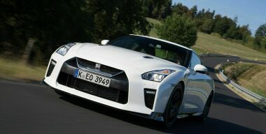 Объявлены цены на новую спецверсию Nissan GT-R