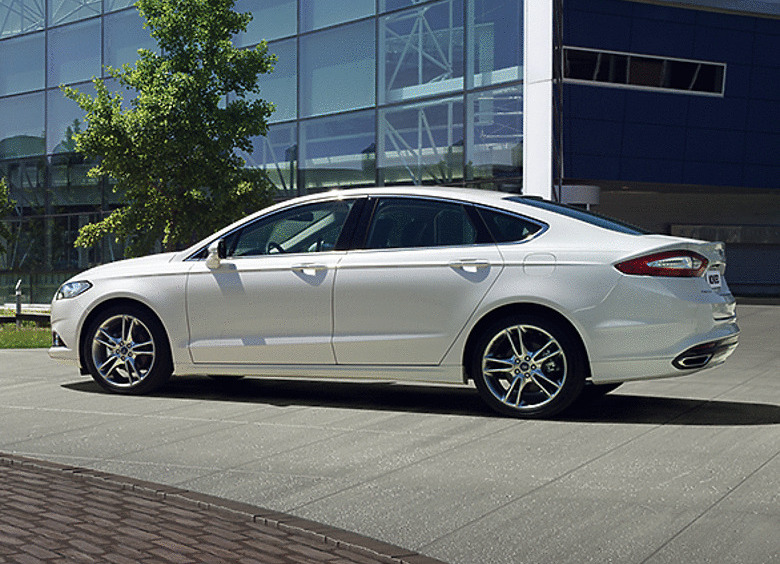 Изображение Ford Mondeo обзавелся новой версией ST-Line