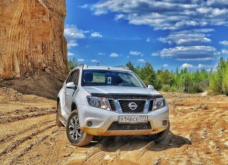 Изображение Чем Nissan Terrano лучше Renault Duster