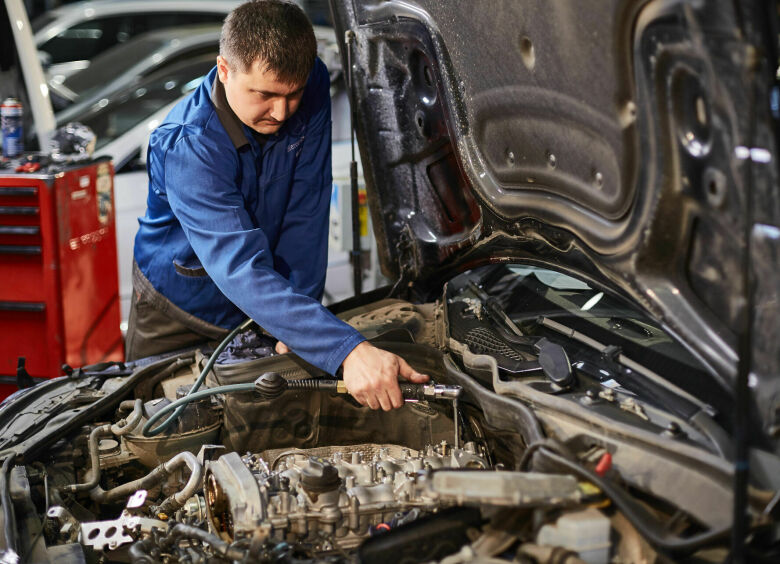 Изображение  Как, где и на чем испытывают моторное масло Mobil 1