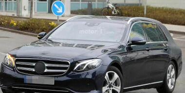 Объявлена дата премьеры универсала Mercedes-Benz E-Сlasse