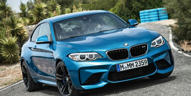 «Заряженные» BMW M140i и M240i появятся в июле