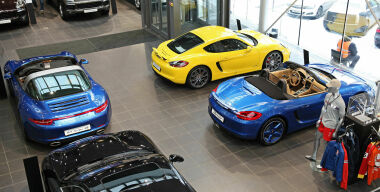 В России поубавится роскошных машин