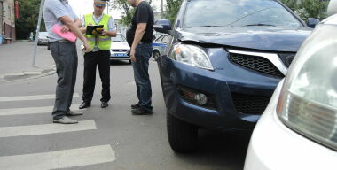 Почему выплаты по ОСАГО лучше получать у автоюристов, а не у страховщиков