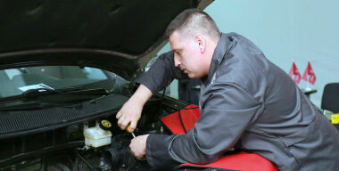 Как ремонтируют китайские автомобили в России