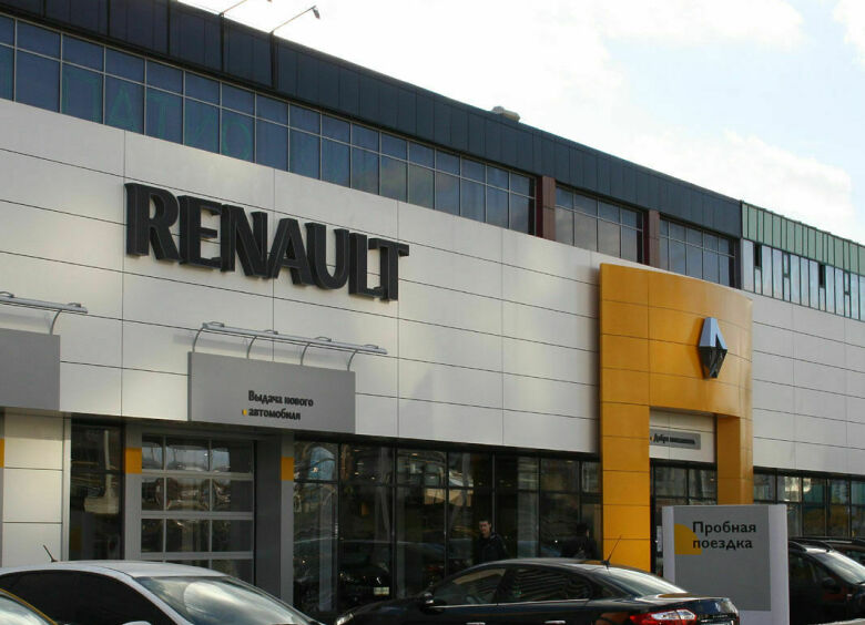 Изображение В кредит покупают 33% автомобилей Renault