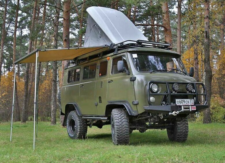 Изображение UAZ Patriot поделился опциями с «Буханкой»