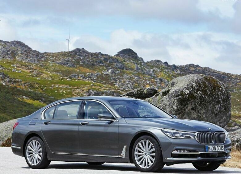 Изображение BMW 750Li xDrive: роскошь в движении