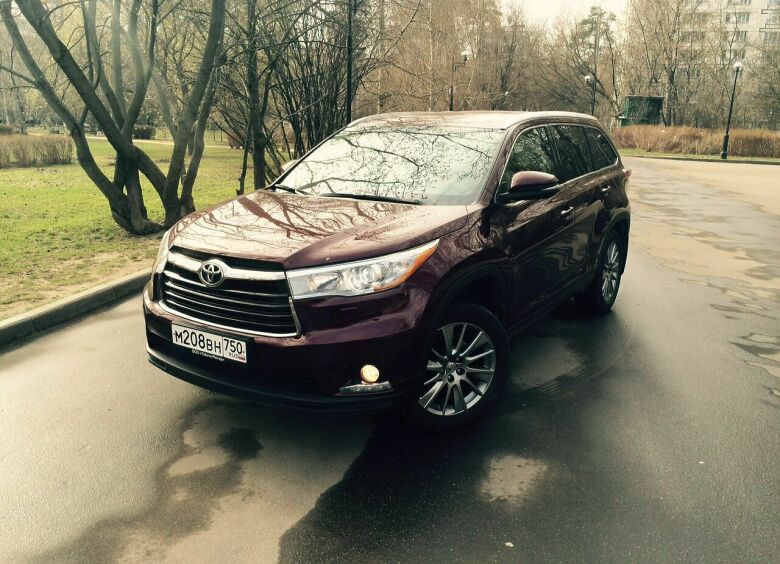 Изображение Toyota Highlander: чем больше, тем лучше