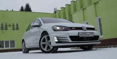 Тест-драйв Volkswagen Golf GTI: на три веселых буквы