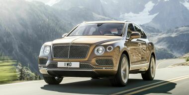 В России стартовали продажи Bentley Bentayga