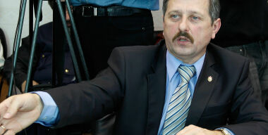 За что уволен идеолог репрессивной политики ГИБДД генерал Владимир Кузин