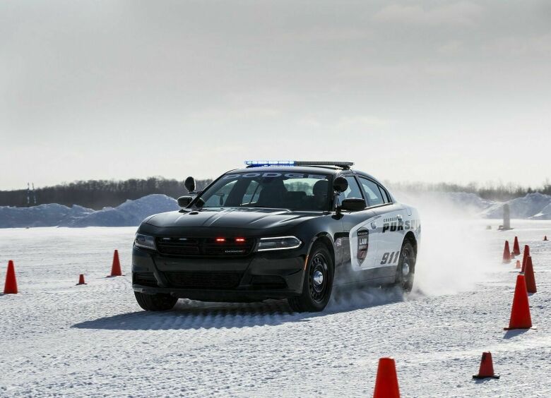 Изображение Эксперты выбрали самый быстрый автомобиль для полиции