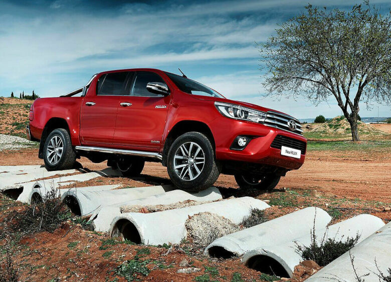 Изображение Toyota Hilux: по следам «Крокодила» Данди