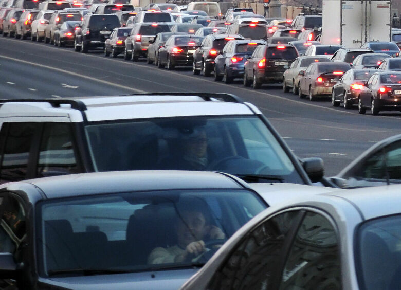 Изображение Как власти «прессовали» московских автомобилистов в 2015 году