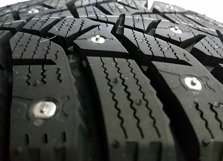 Изображение Bridgestone выводит на рынок новую шипованную шину 