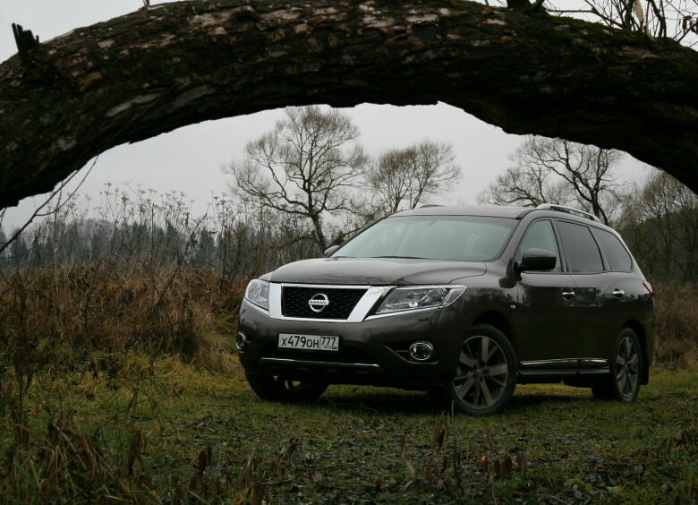 Изображение Nissan Pathfinder: распоследний герой