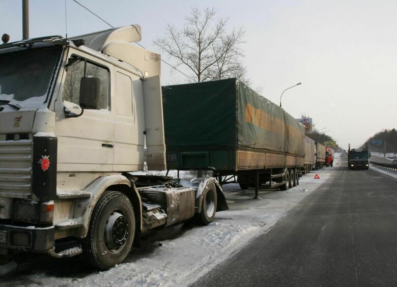 Изображение Тысячи дальнобойщиков России блокируют Москву 30 ноября