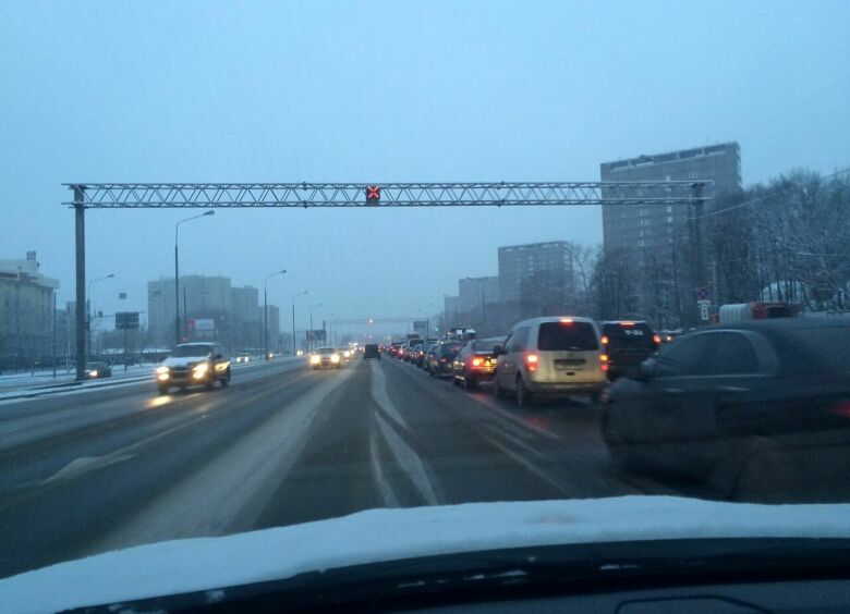 Изображение Зачем на Ярославском шоссе в часы пик отключают реверс