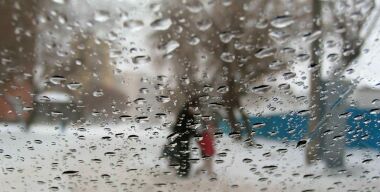 Что  категорически не следует делать с «дворниками» зимой