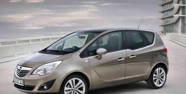 Почему в России отзывают Opel Meriva