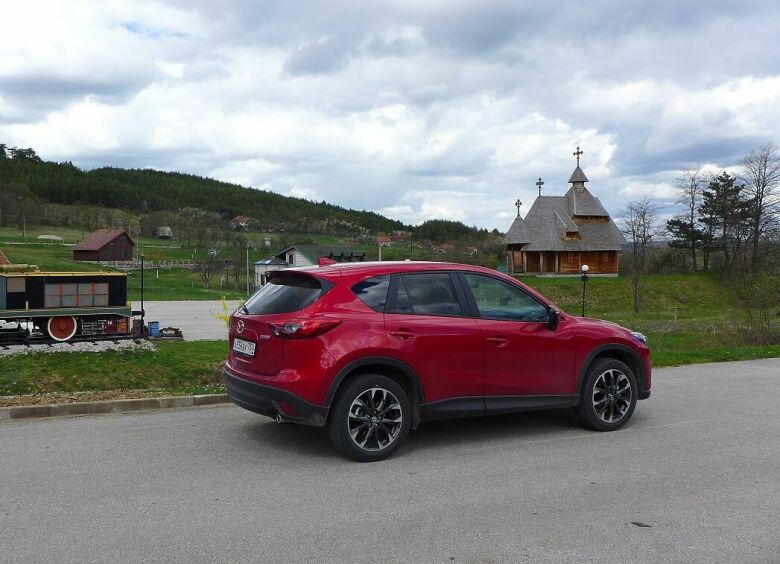 Изображение Mazda CX-5 vs... Mazda6