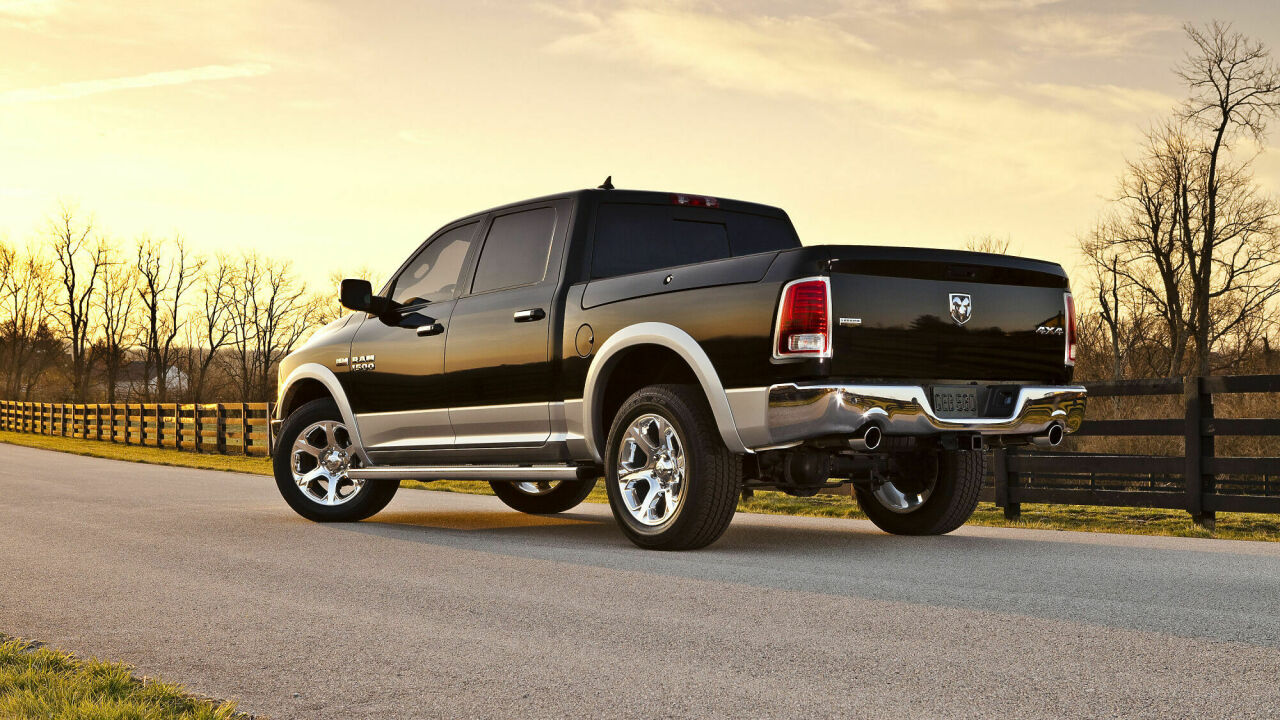 Пикап задний. Dodge Ram 1500. Dodge Ram 1500 Laramie. Dodge Ram 1500 Laramie Crew Cab