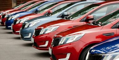 Авторынок Европы продолжает расти, России – падать