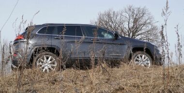 Выбираем особую летнюю резину для внедорожника