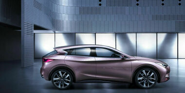 Infiniti Q30: первое официальное фото